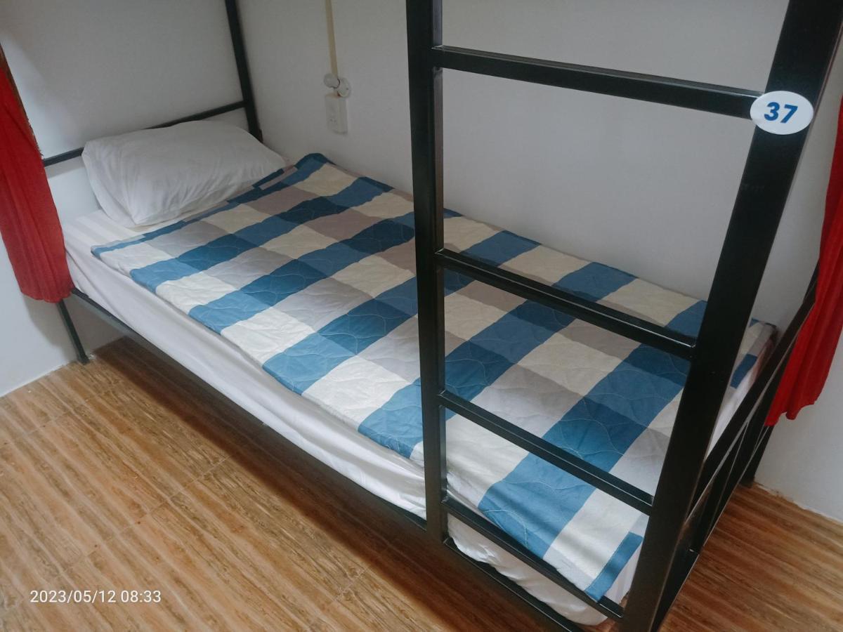 Aurora Backpackers Hostel Luang Prabang Exterior foto